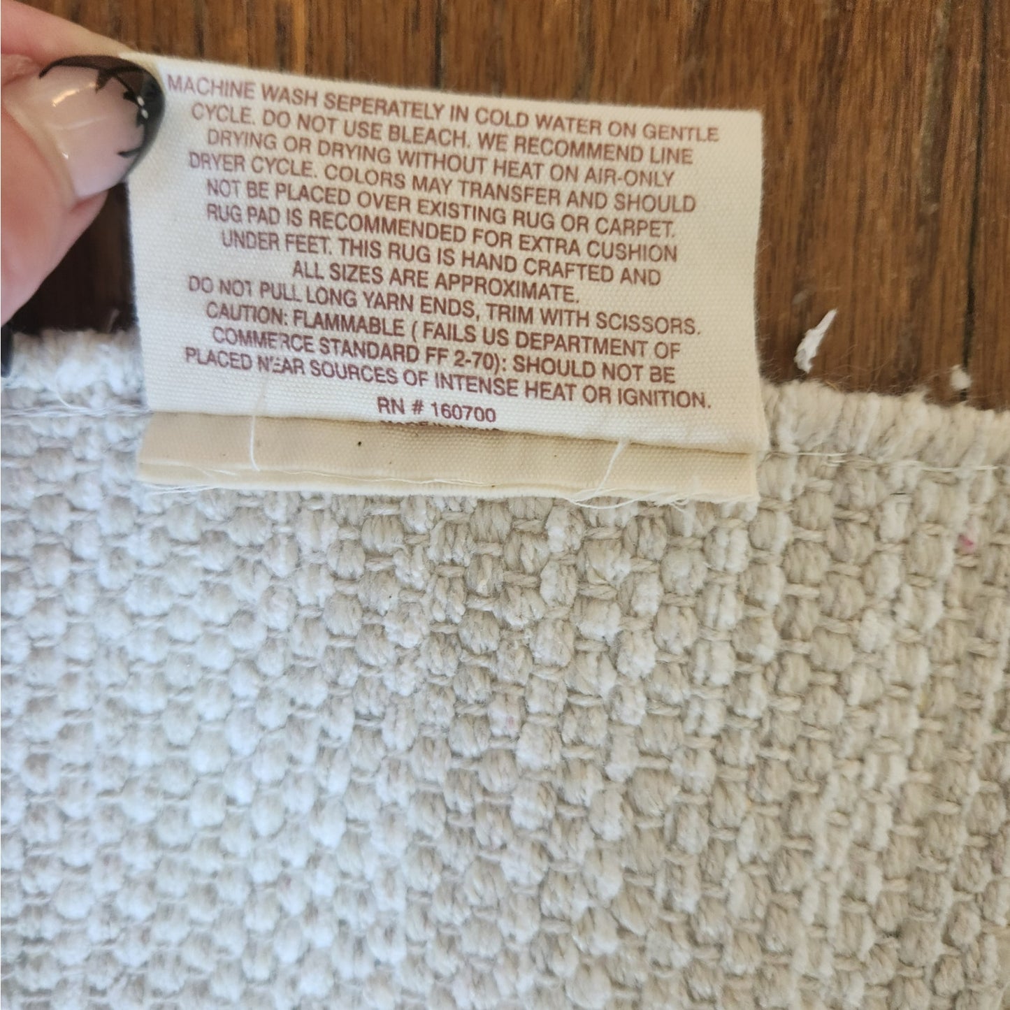 “Merry” Washable Accent Rug – 27″ × 45″ (NWT)