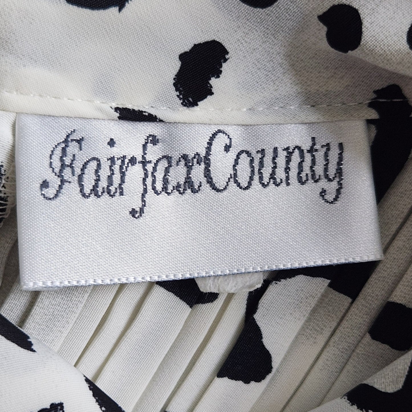 1980s Leopard Print Blouse | Sleeveless Pleated Ivory Black Top | Women's S