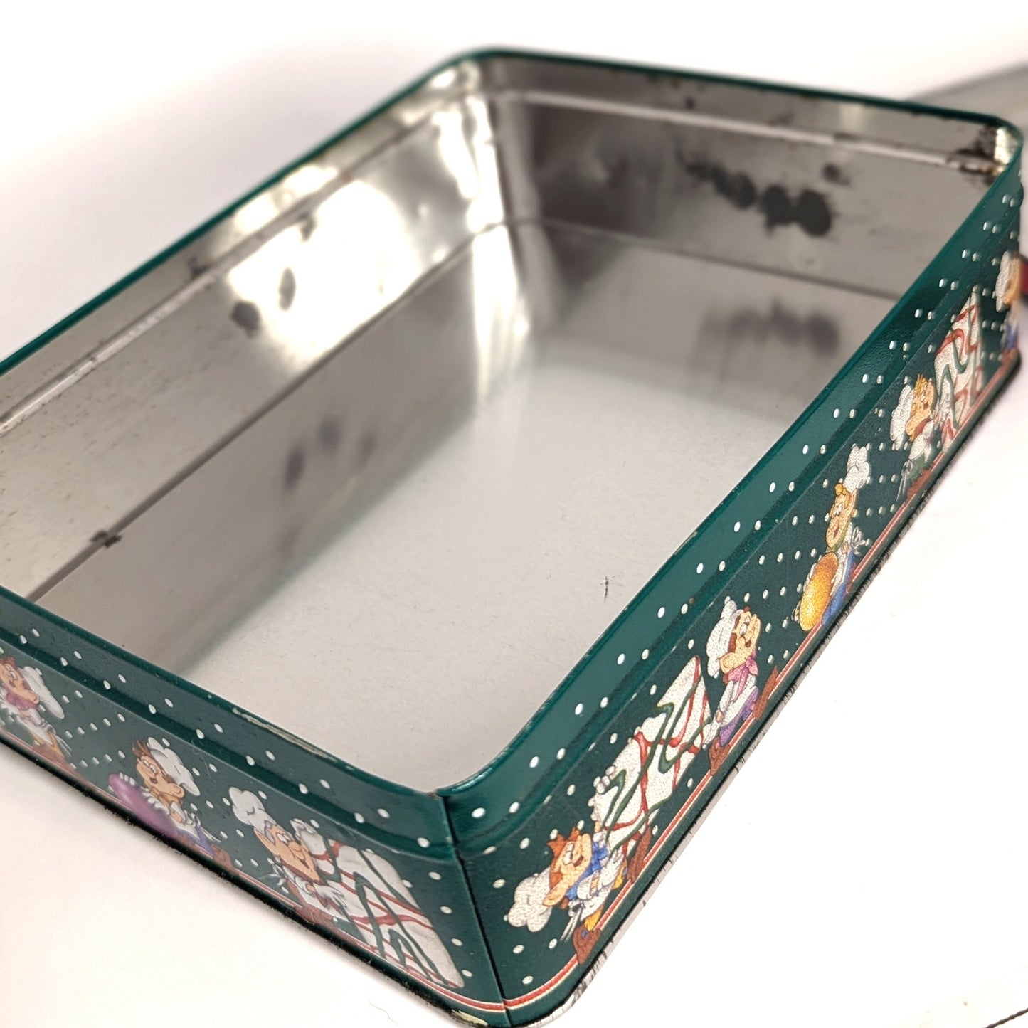 1997 Keebler Holiday Cookies Tin – Christmas Elf & Snowman Design