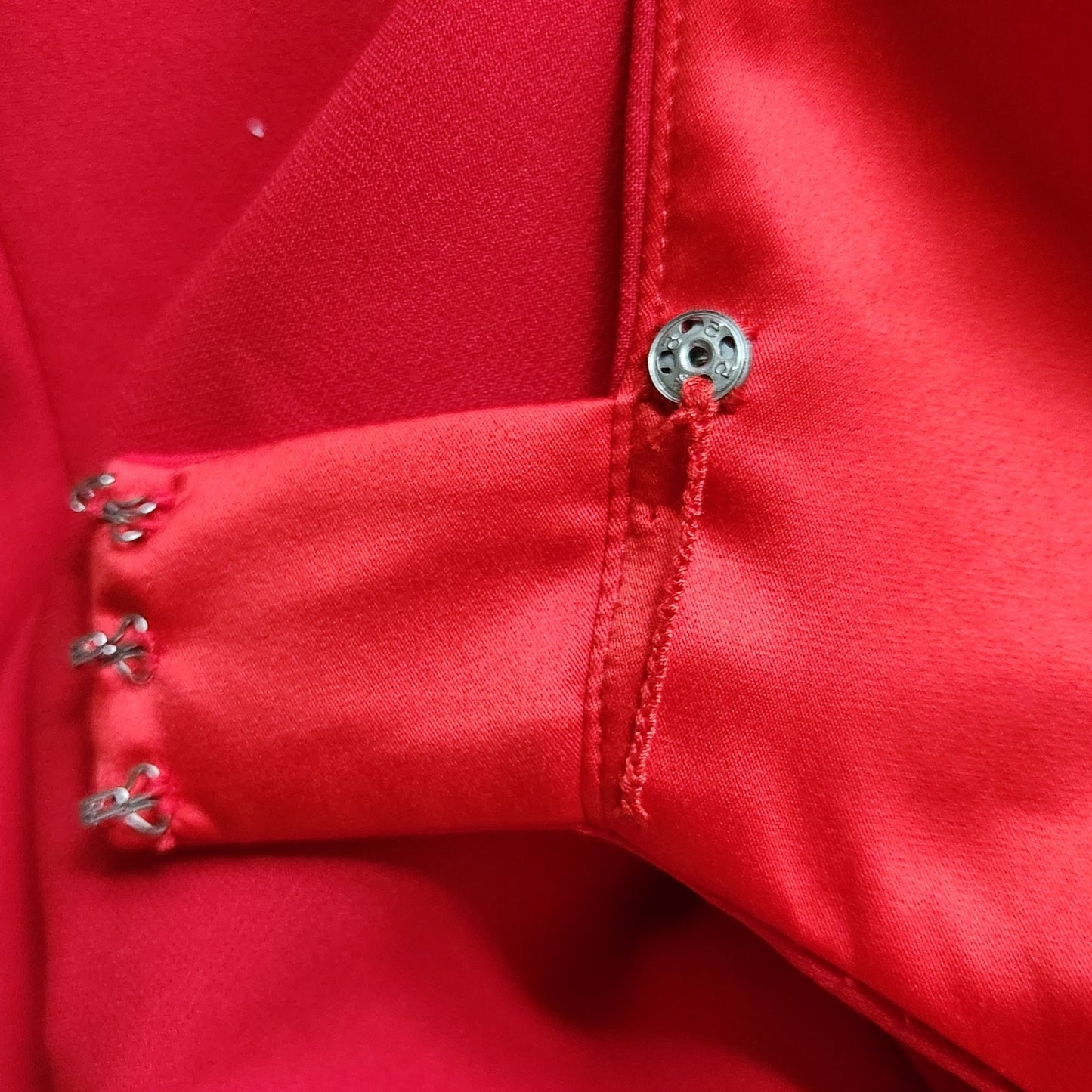 Jay Godfrey Women's Red Cutout Back Sleeveless Mermaid Gown Women’s Size 2 Formal Dress