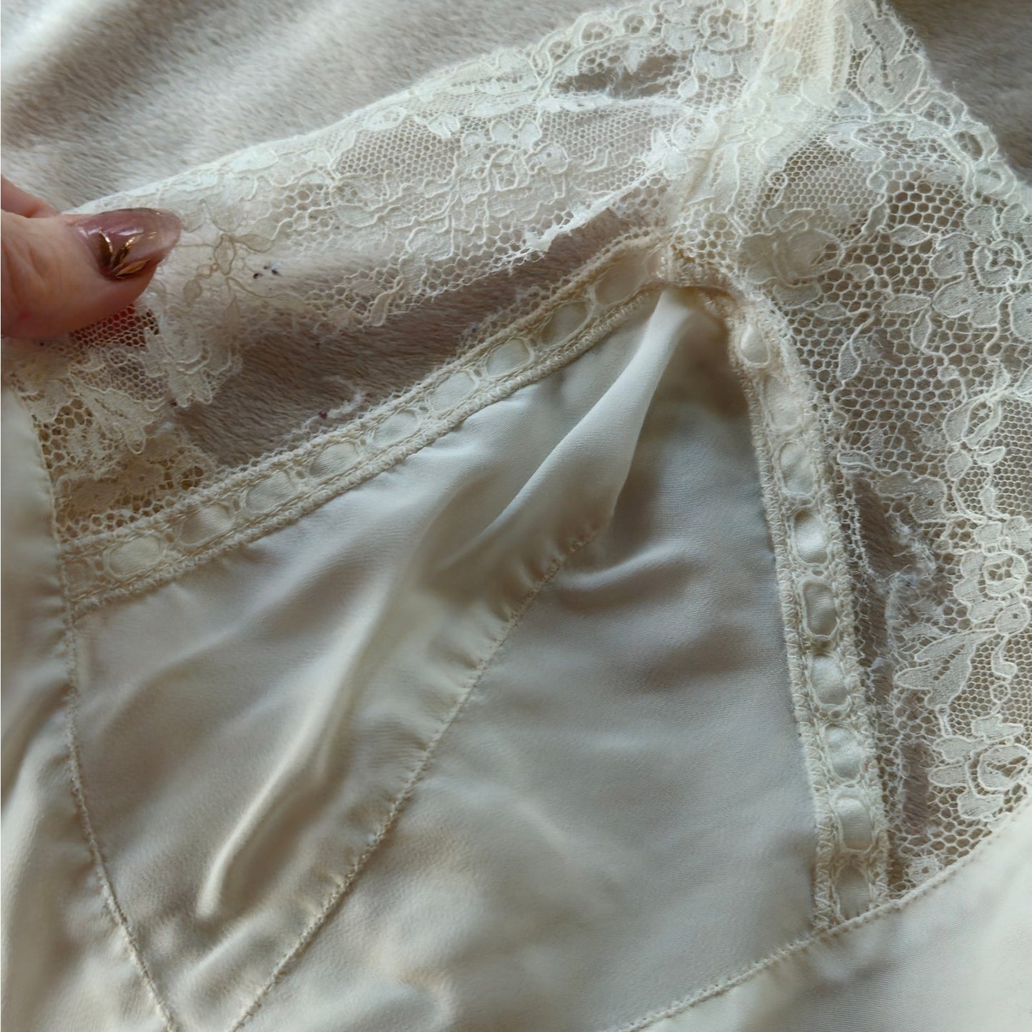 Vintage Barbizon “Bryn Fit” Lace-Trim Nylon Camisole | USA Made | c. 1960s