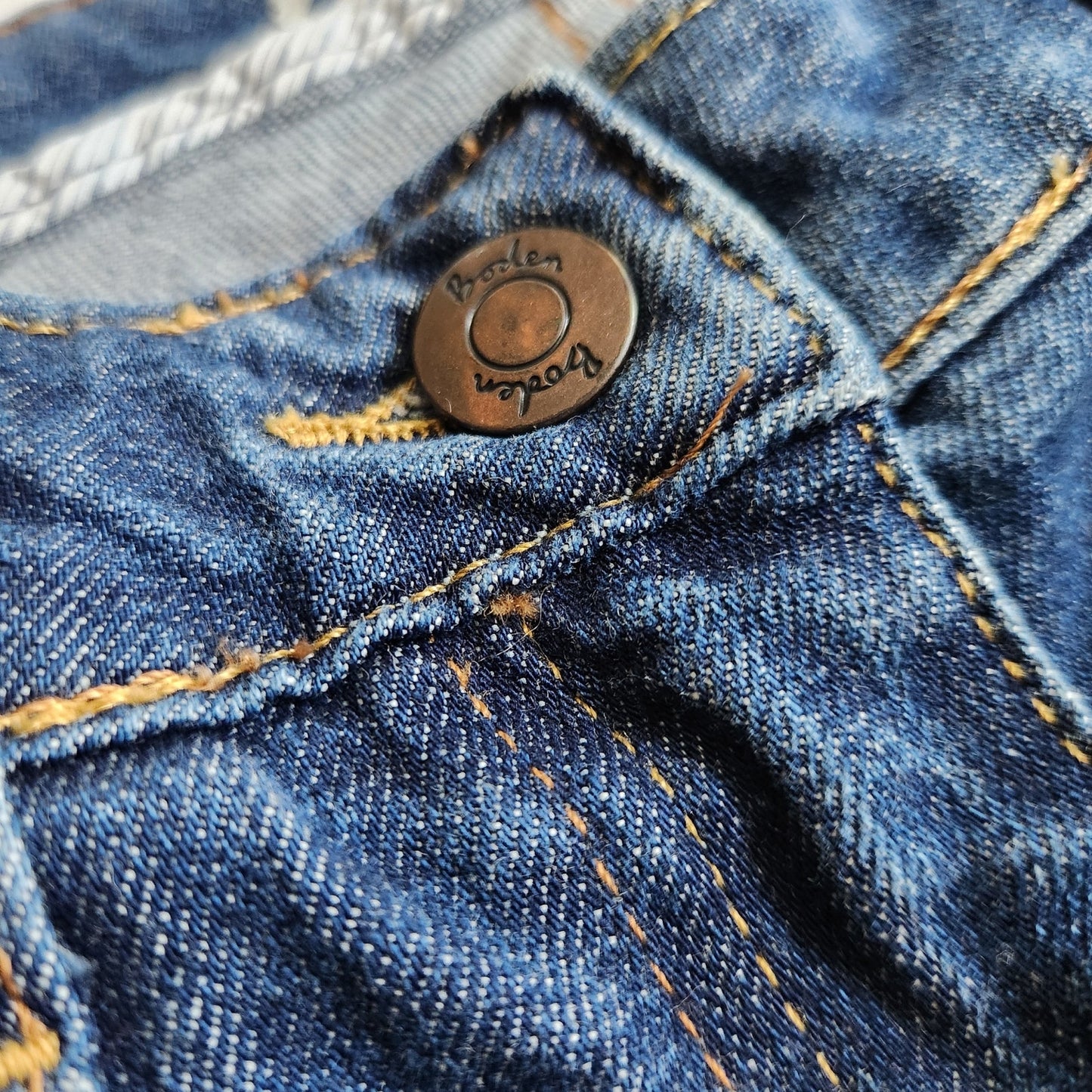 Boden Women’s High Rise Flare Jeans Size US 8L / UK 12L Dark Indigo Bootcut Denim