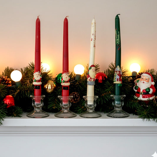 🎅 Vintage Christmas Santa & Holiday House Taper Candles – Set of 4 – Mid-Century Holiday Decor – Red, Green & Ivory