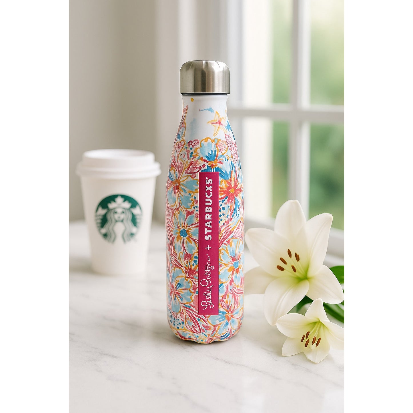 Starbucks x Lilly Pulitzer S’well Stainless Steel Bottle – Resort Escape Flora | Home