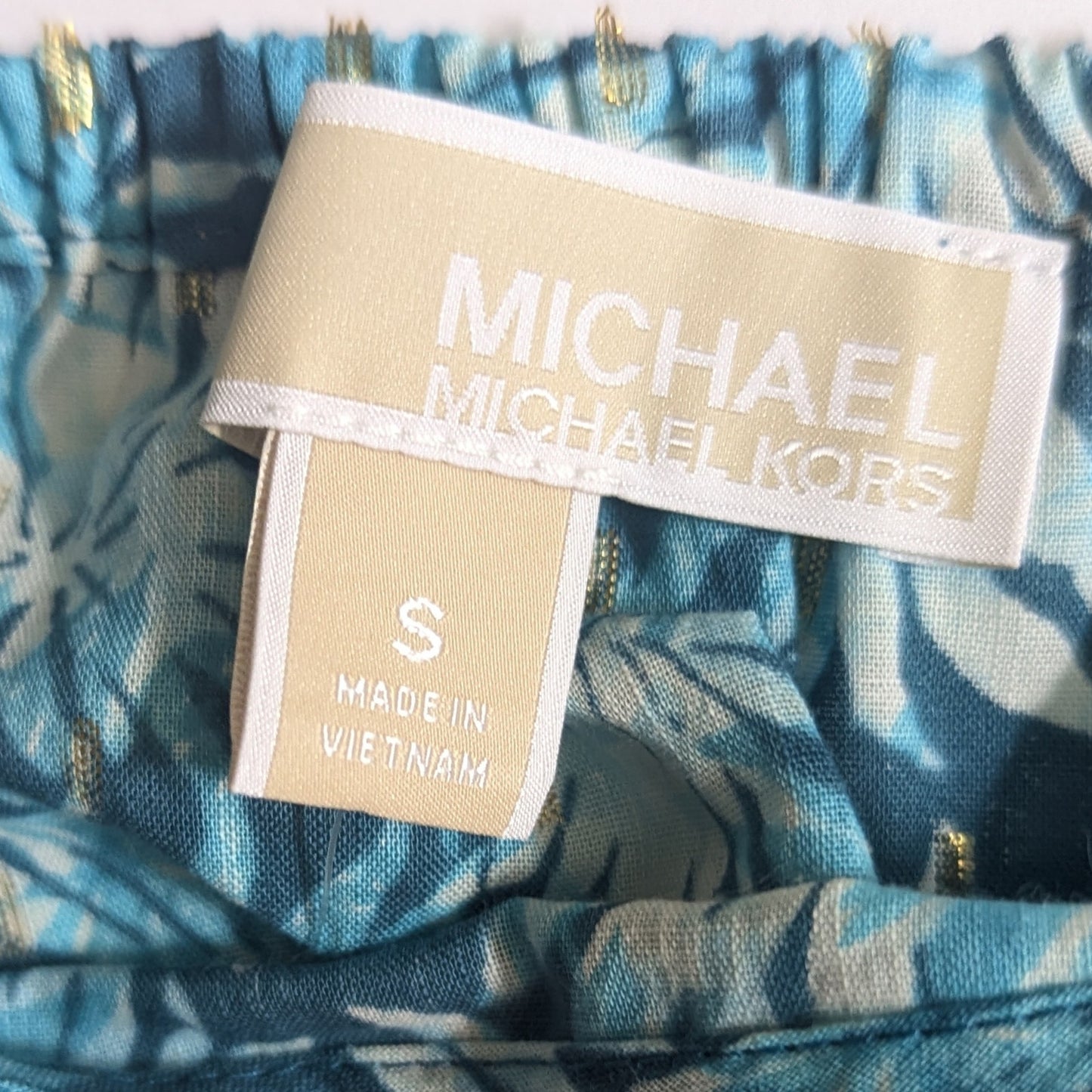 Michael Kors Women's Off Shoulder Metallic Gold Detail Floral Blouse in Nassau Teal Size S