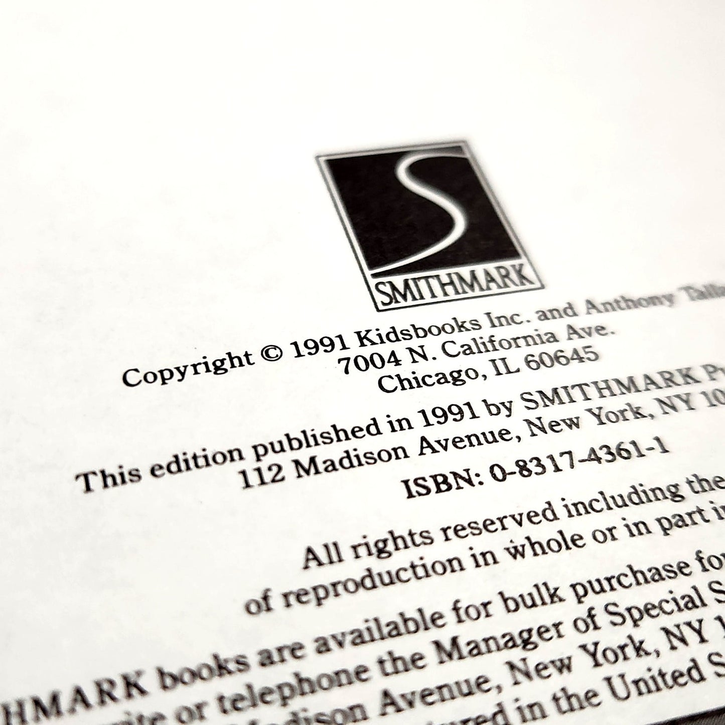 Find Freddie & Lisa in the Haunted House | 1991 Where Are They? Halloween Book