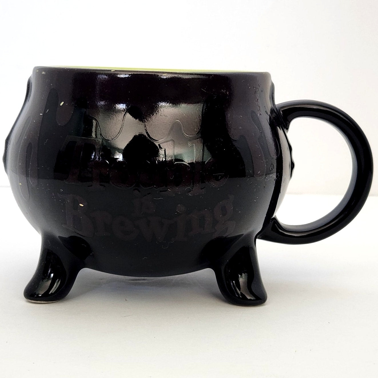 Disney's Hocus Pocus “Trouble Is Brewing” Cauldron Color Changing Halloween Mug