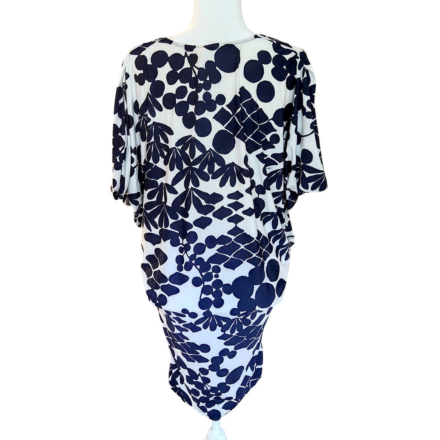 Trina Turk Bali Blossoms Midnight Buckle Stretch Tunic Swimsuit Cover Up Women's Size S