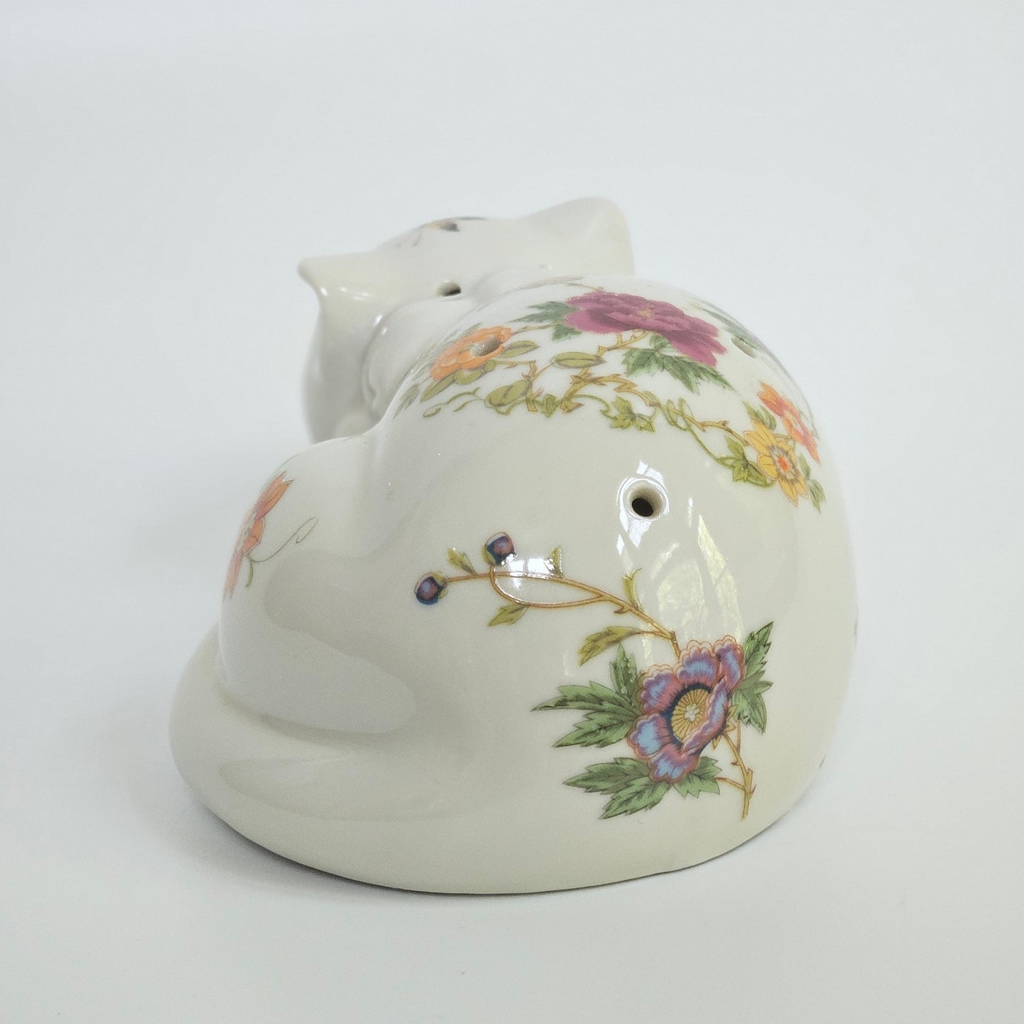 1980s East Wind San Francisco Sleeping Cat Potpourri Floral Porcelain Figurine