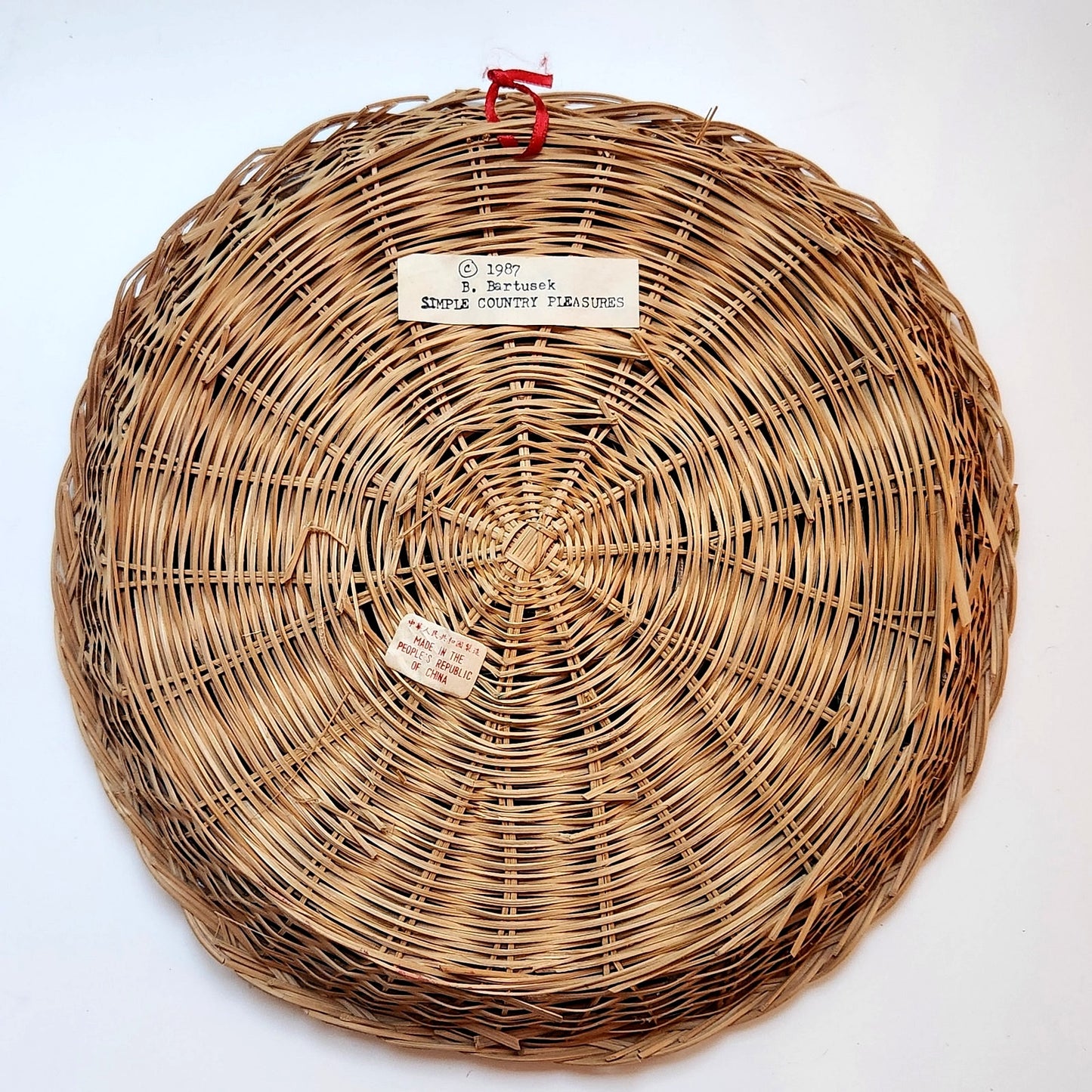 🎁 Vintage 1987 Christmas Cross Stitch Wall Basket – “Christmas is Caring and Sharing” – B. Bartusek Simple Country Pleasures