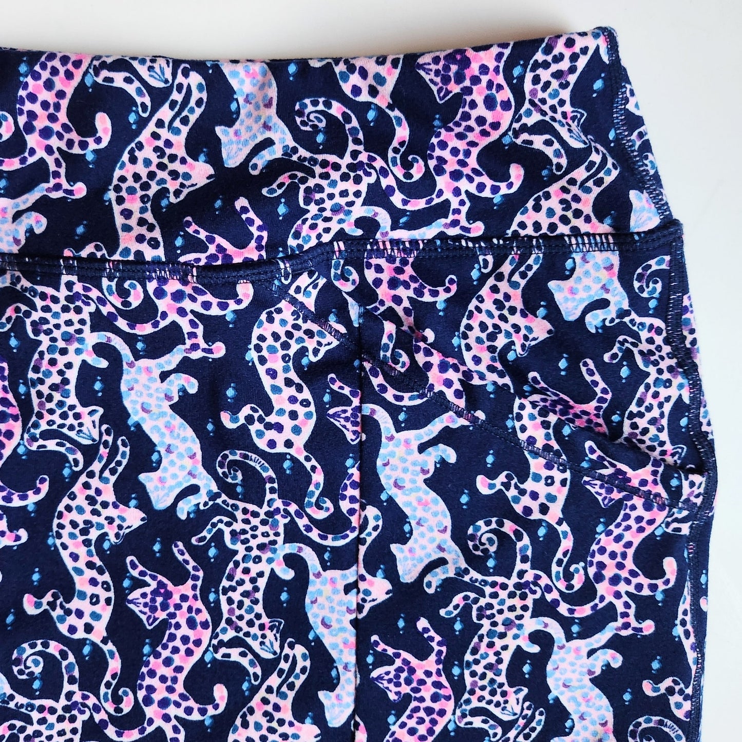 Lilly Pulitzer Women's UPF 50+ Sabbia Skort | Oyster Bay Navy | On The Catwalk Size L