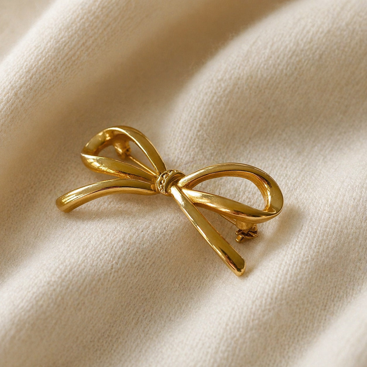Minimalist MCM Bow Brooch