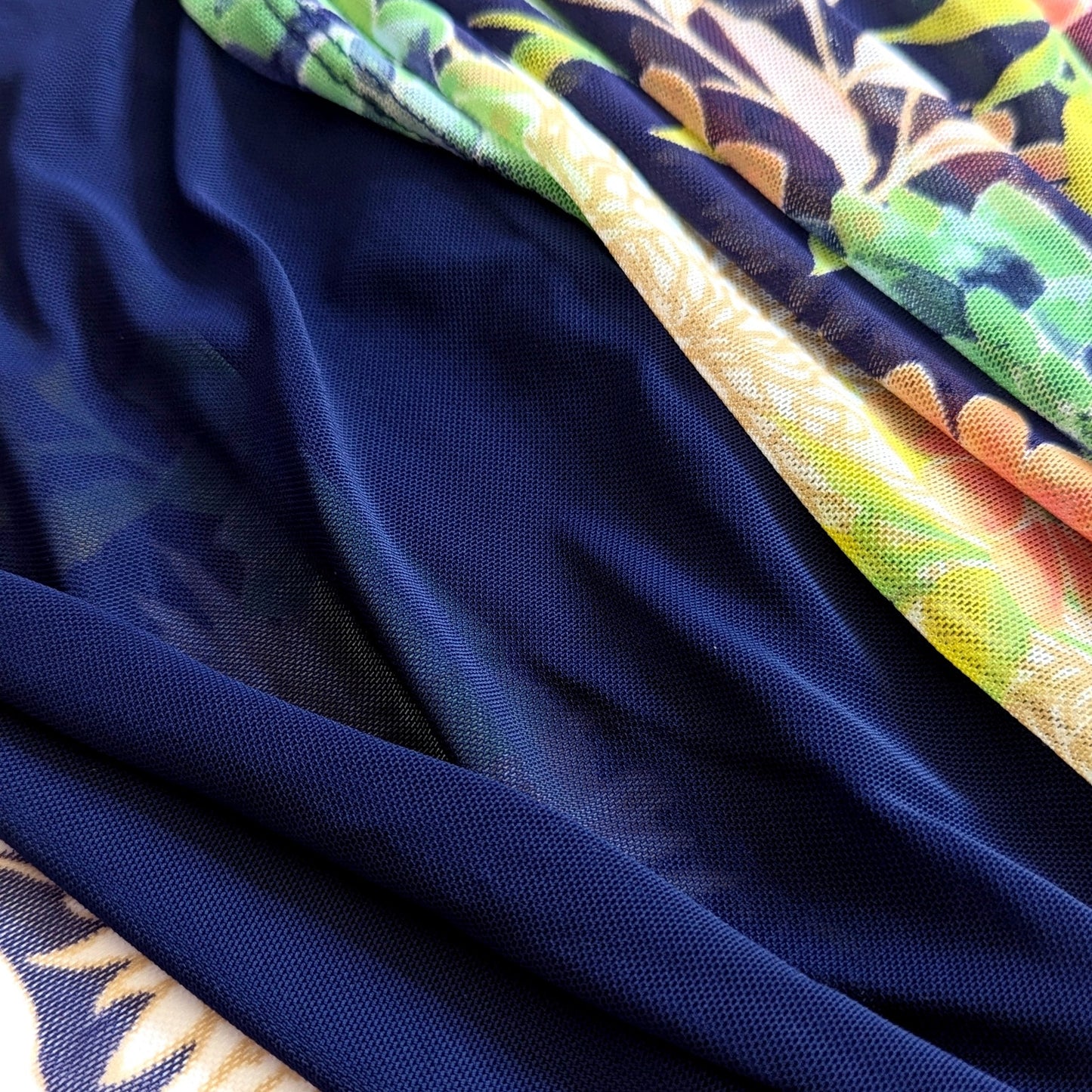 🌸 Cable & Gauge Off-Shoulder Mesh Floral Blue Blouse – Women's Size Medium