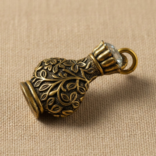 Vintage Victorian Perfume Bottle Charm Pendant | 1980s–1990s Gold Filigree