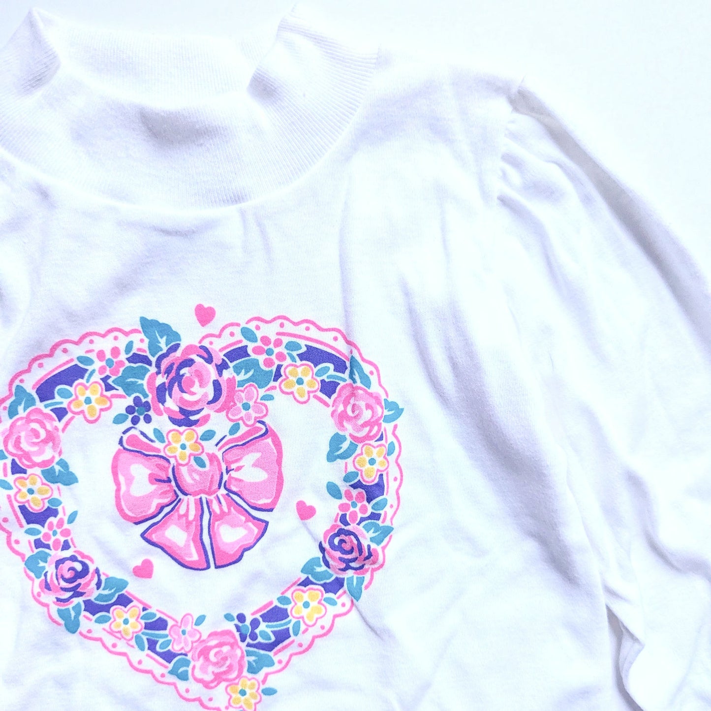 Healthtex Vintage 1980s Girls Mock Turtleneck Shirt – White Long Sleeve, Heart Wreath Bow Print, Retro Toys R Us – Size 5 – Made in USA NWT