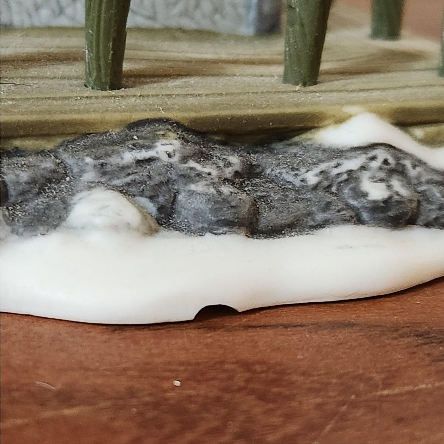 Department 56 – Pigeonhead Lighthouse (1994), New England Village Series