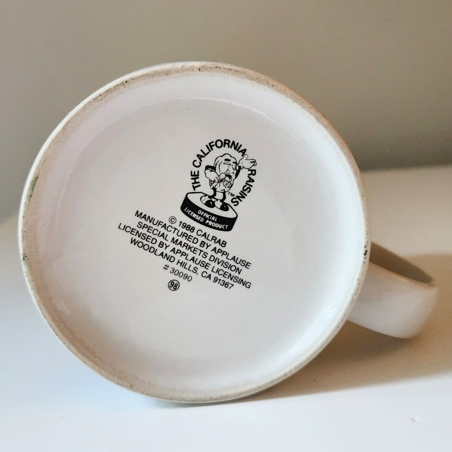 Applause The California Raisins Vintage 1988 Winter Snow Sledding Coffee Mug