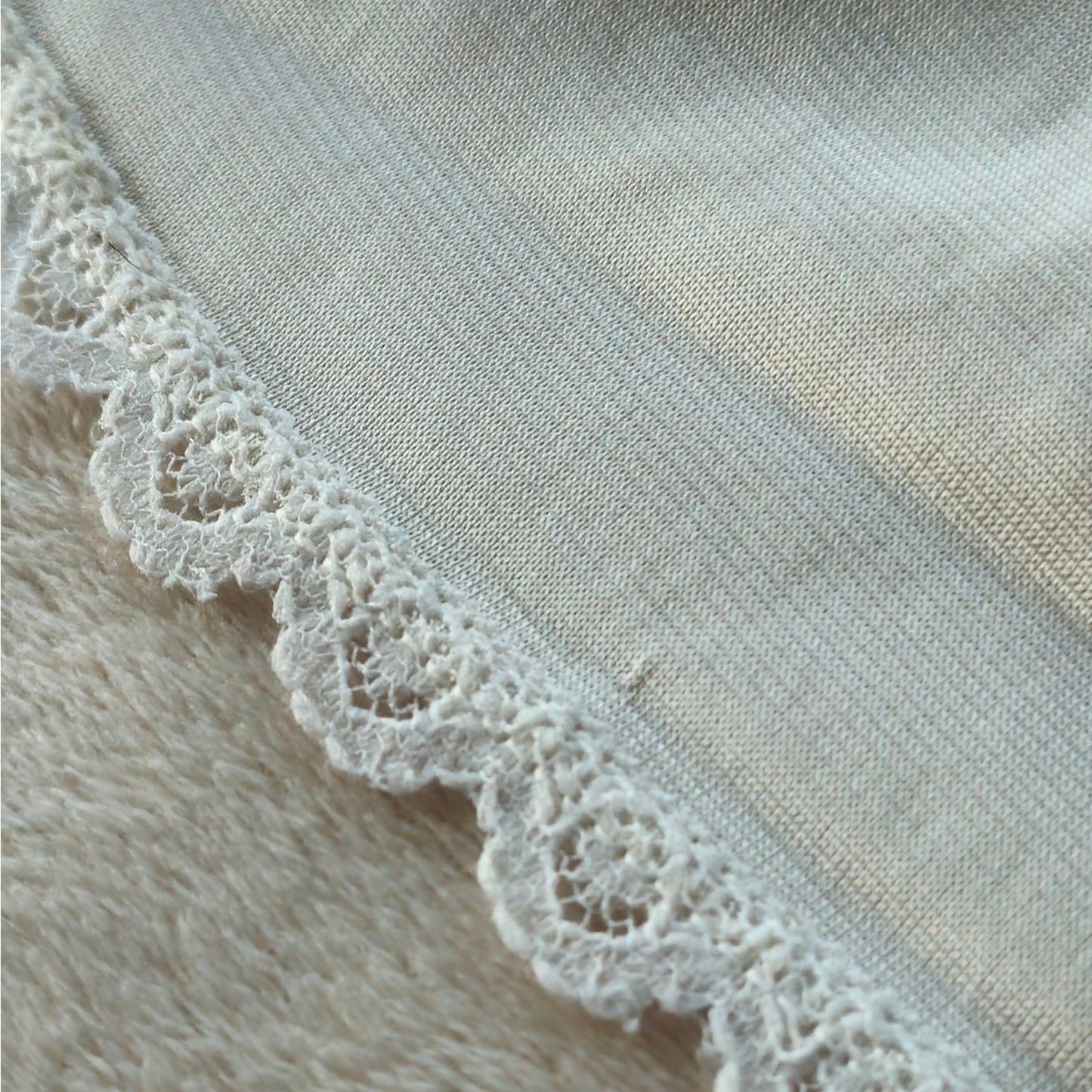 Vintage Warner’s Perfect Measure Lace-Trim Nylon Camisole (USA Made)