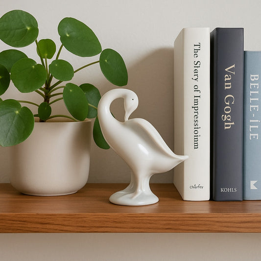 Lladro Vintage 1970s White Goose Porcelain Figurine – Handmade in Spain – Home Collectible Bird Decor