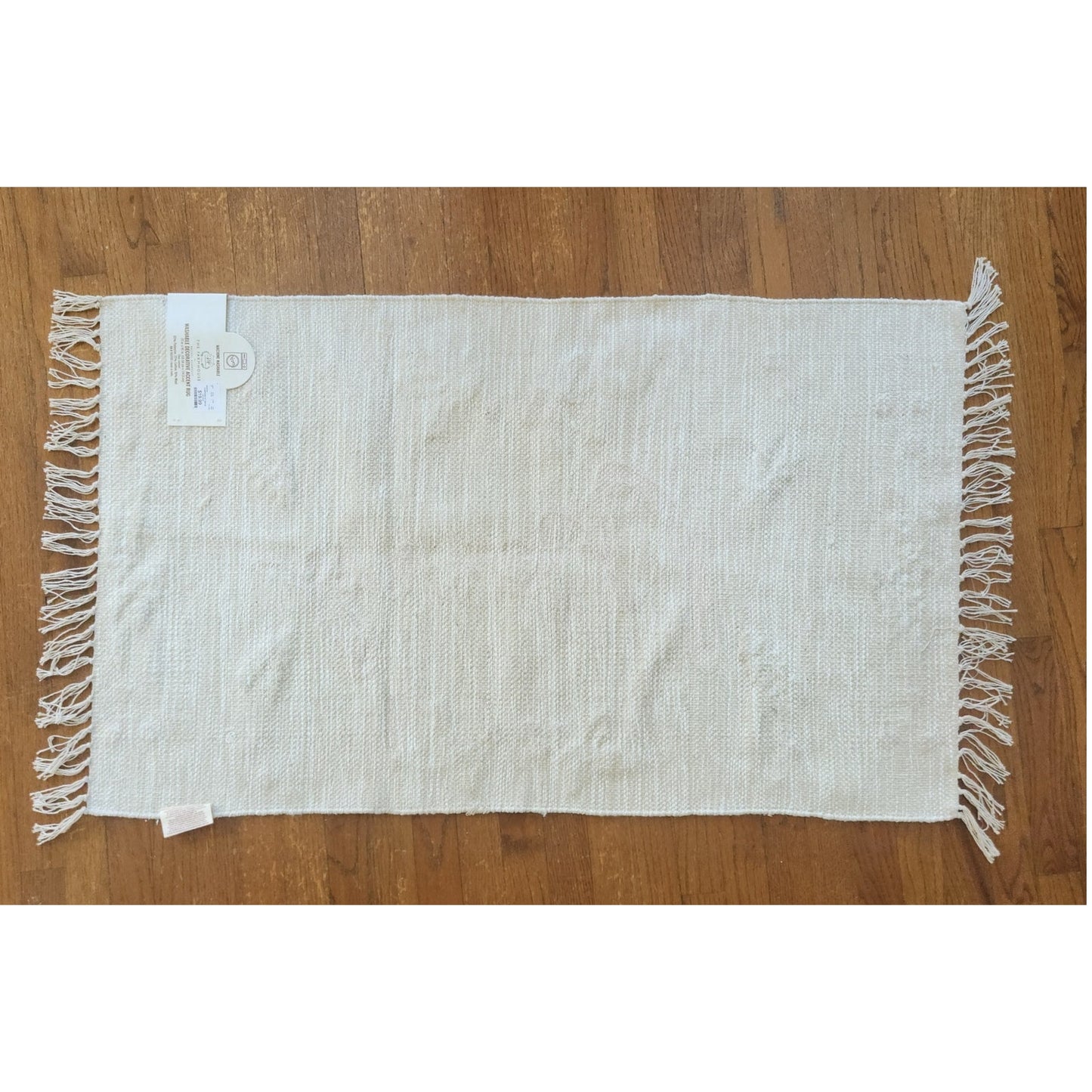 “Merry” Washable Accent Rug – 27″ × 45″ (NWT)