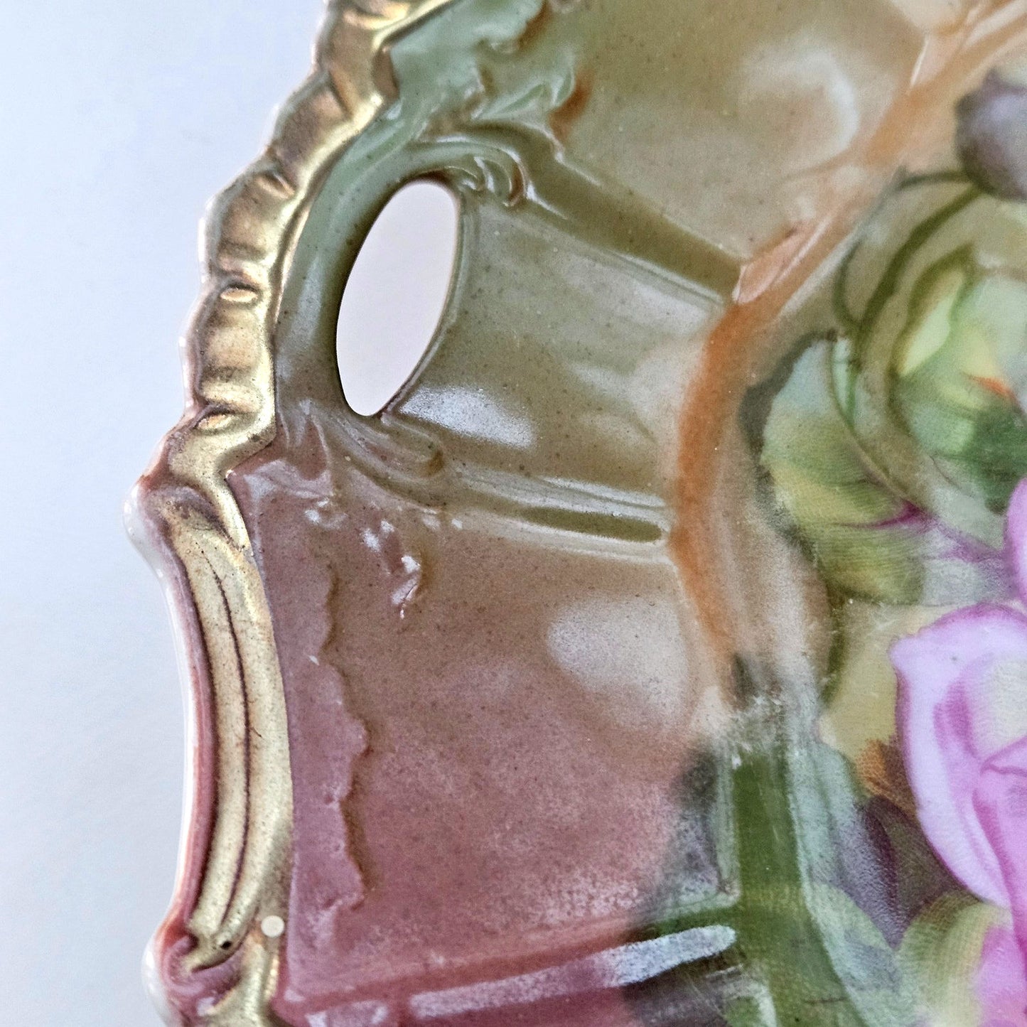 Antique Kuno Steinmann Tiefenfurt Porcelain Bowl  Hand-Painted “Roses à la Paris” | Made in Germany | Circa 1900–1915 | Heavy Gold Gilt