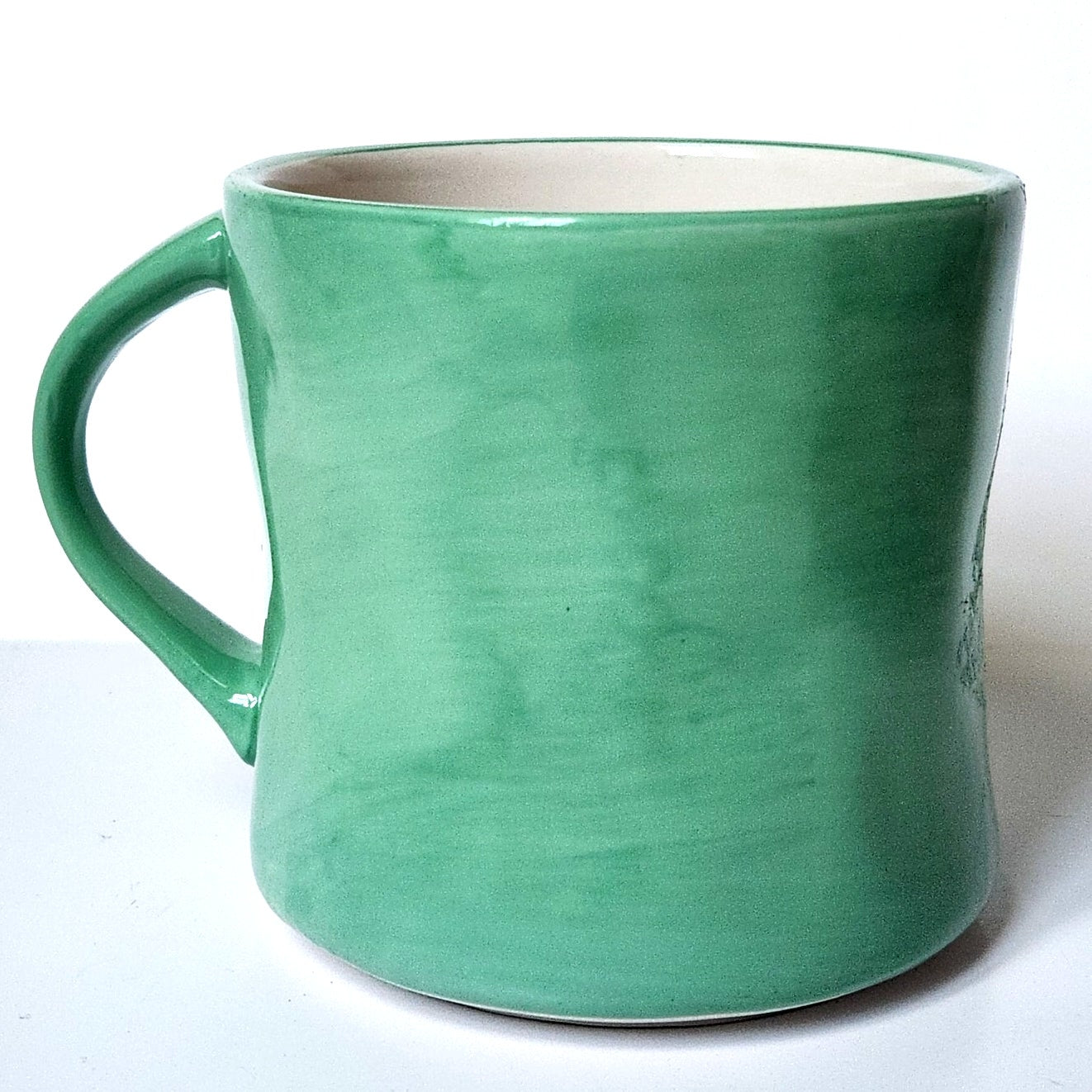 Anthropologie Colorway Mia Hand-Painted Monogram Mug – Choose Your Letter “K” or “M”