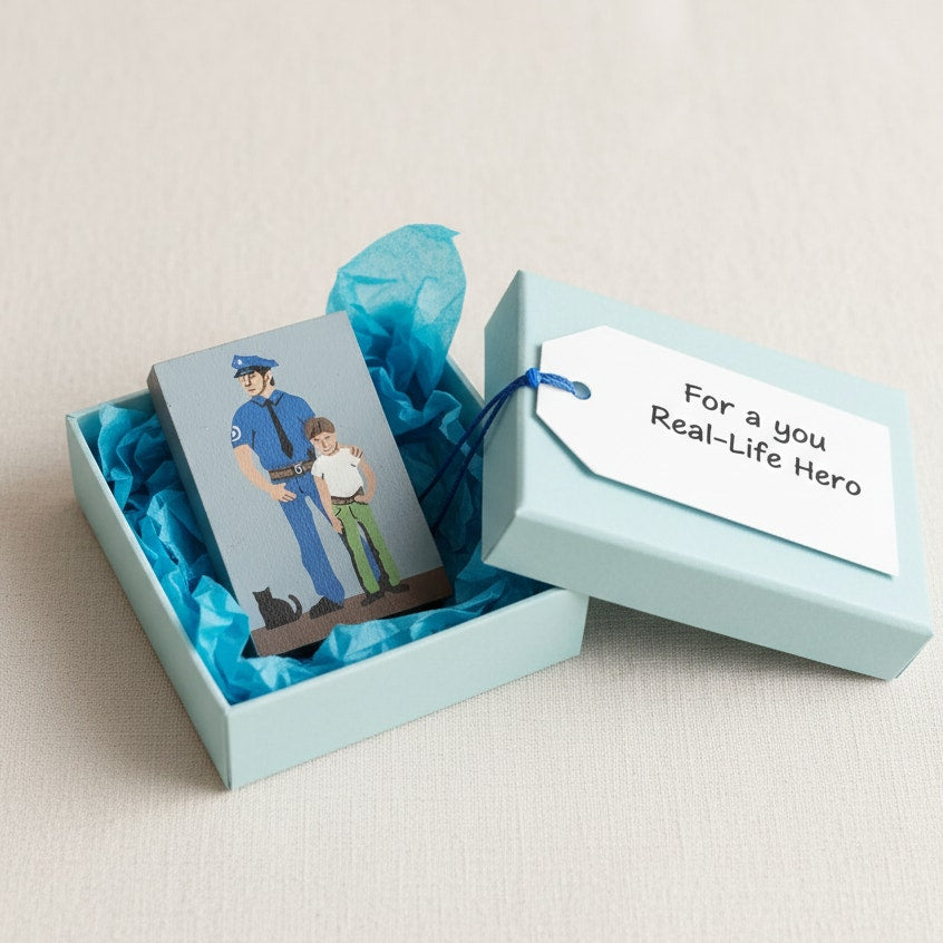 Policeman Shelf Sitter | 2003 Signed by Faline