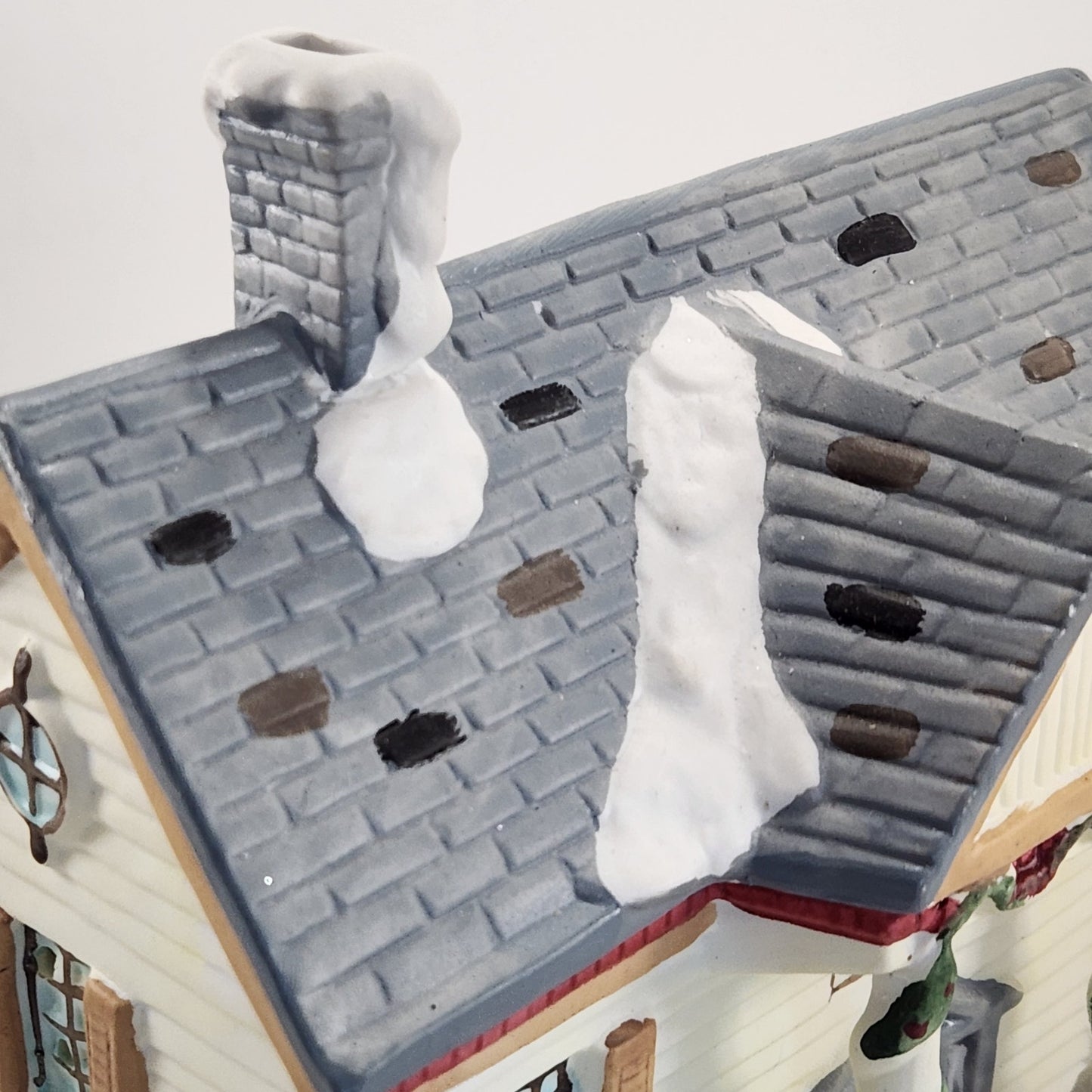 1991 Christmas Village Porcelain Lighted House – Snow-Covered Colonial with Box