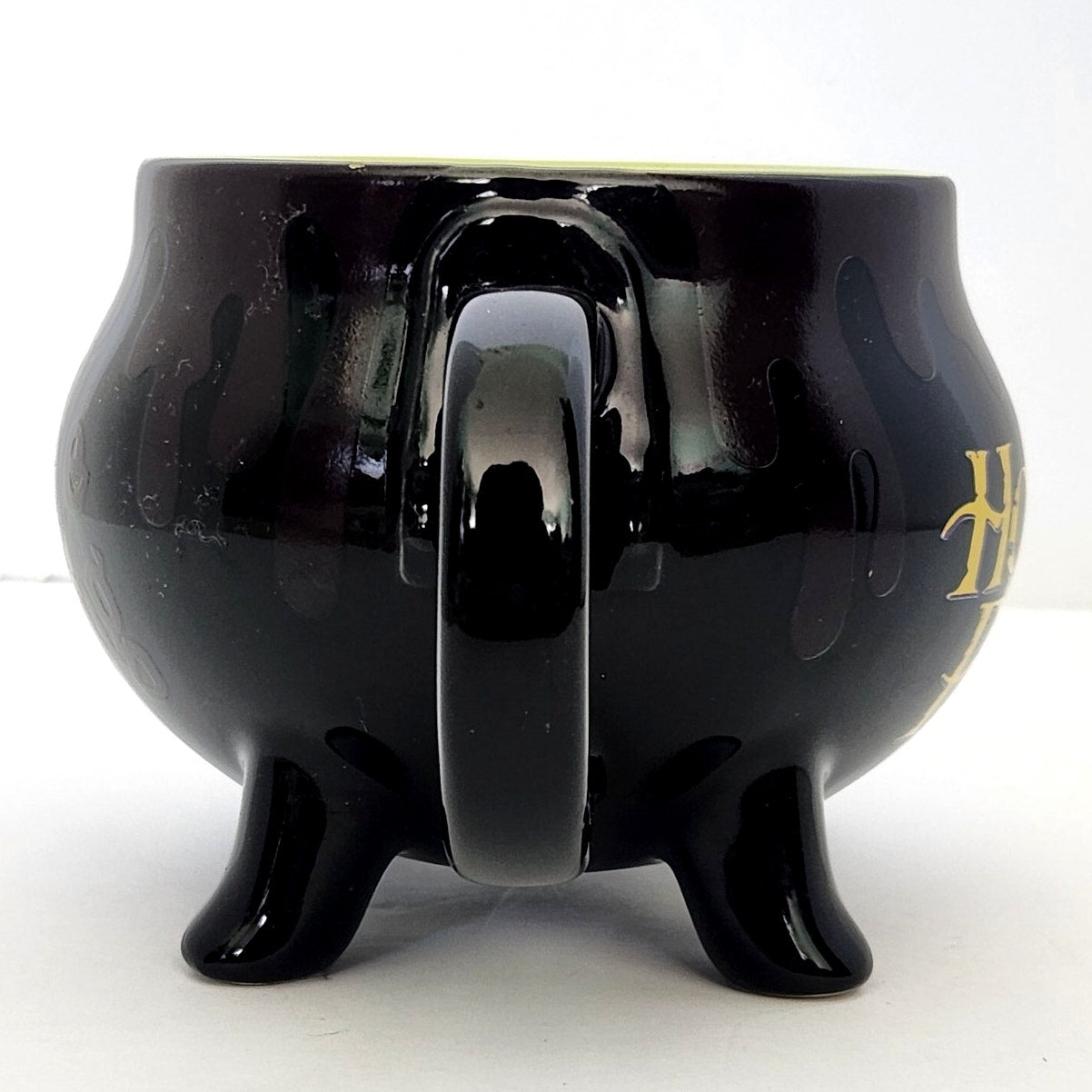 Disney's Hocus Pocus “Trouble Is Brewing” Cauldron Color Changing Halloween Mug