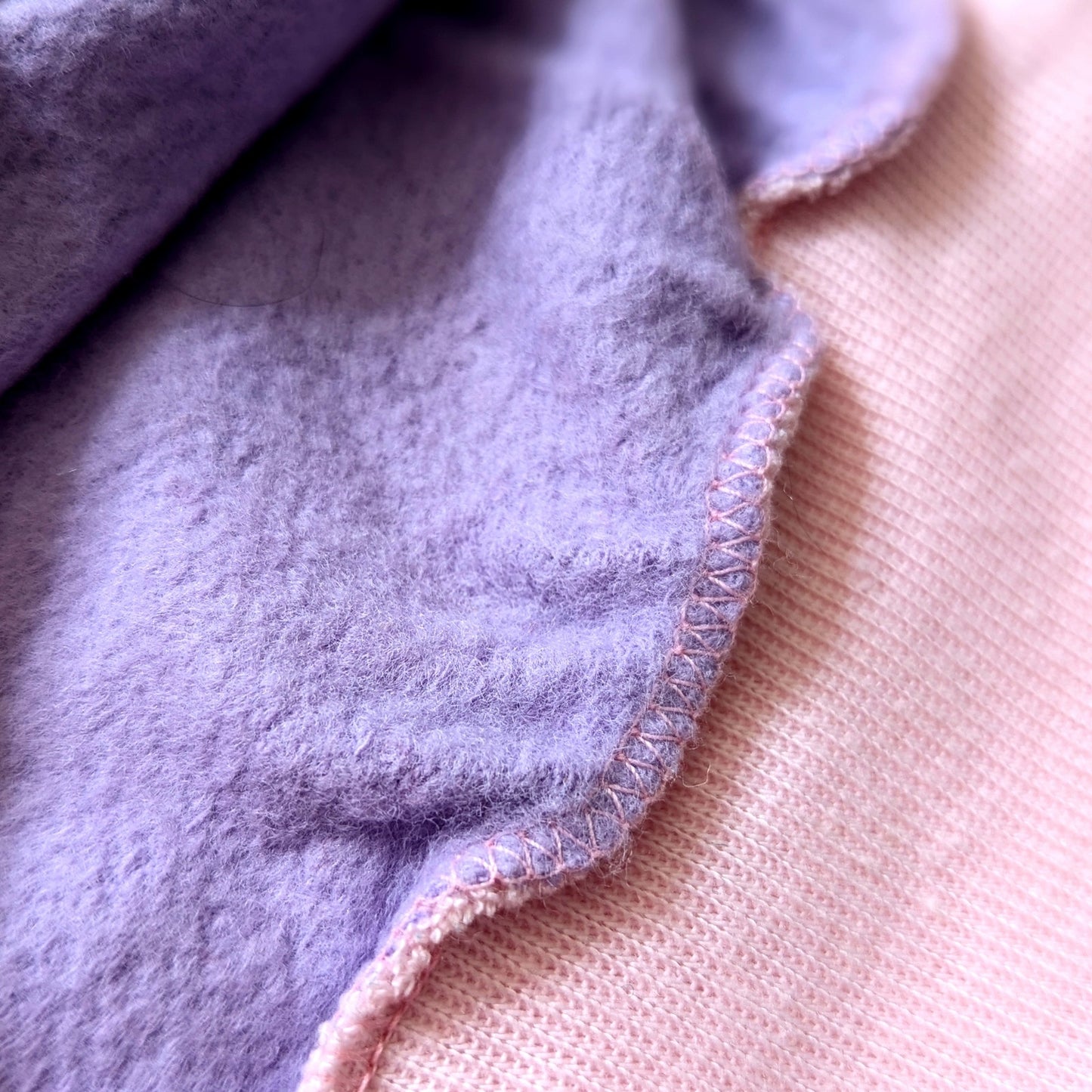 Vintage 1980s On the Move Girls Sweatshirt – Pink & Purple Zip Sleeves | Size L 14