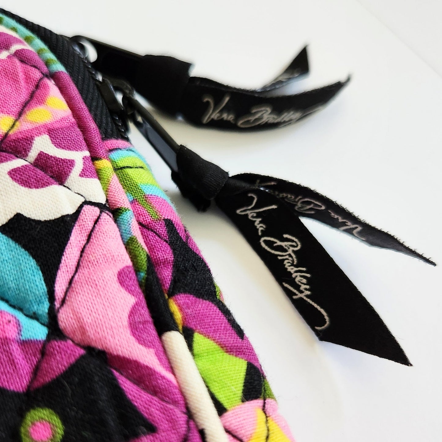 Vera Bradley Va Va Bloom 17" Quilted Laptop Sleeve Case – Bright Floral Print - Women