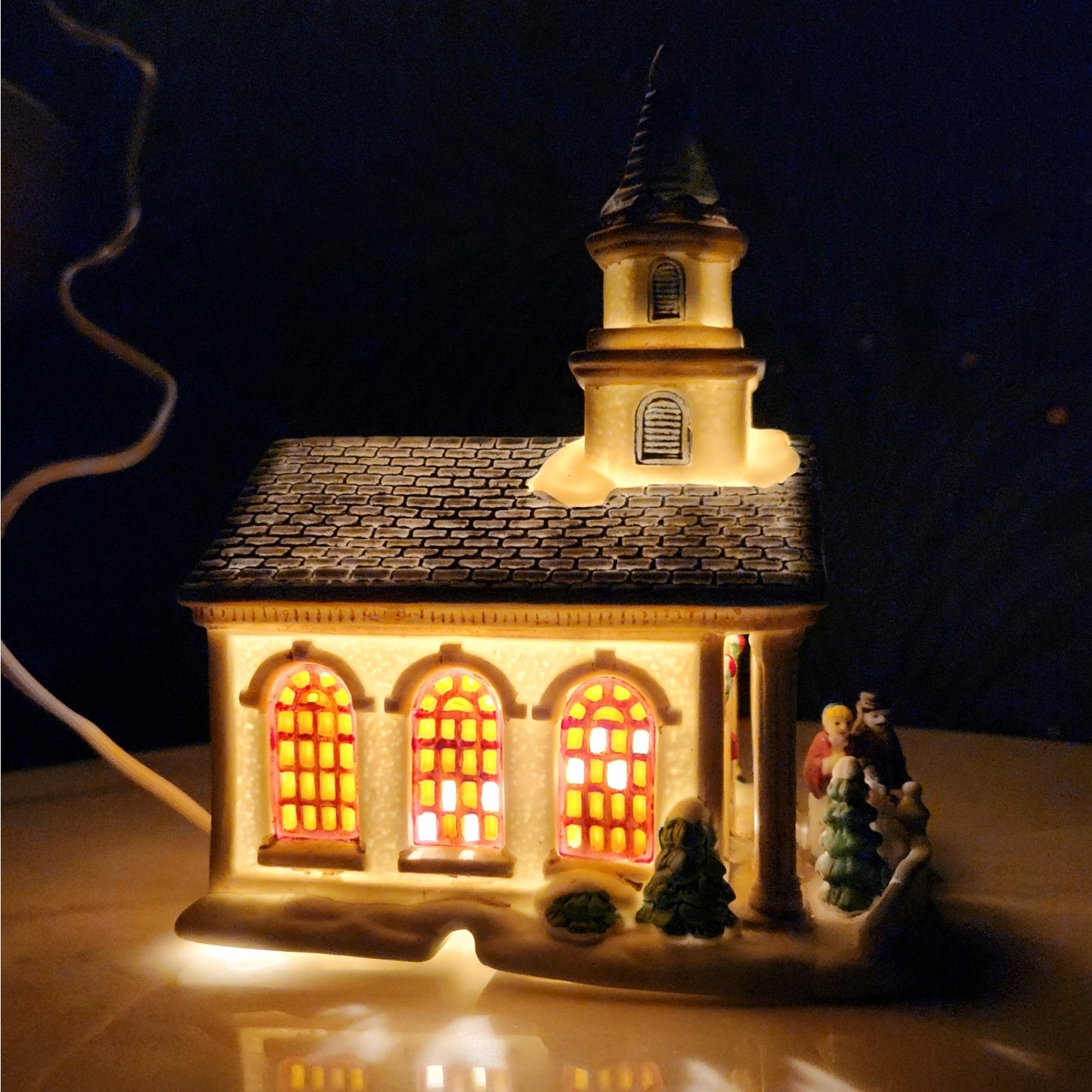 Victorian Village Lighted Porcelain — St. Andrew’s Church (2000 Edition)