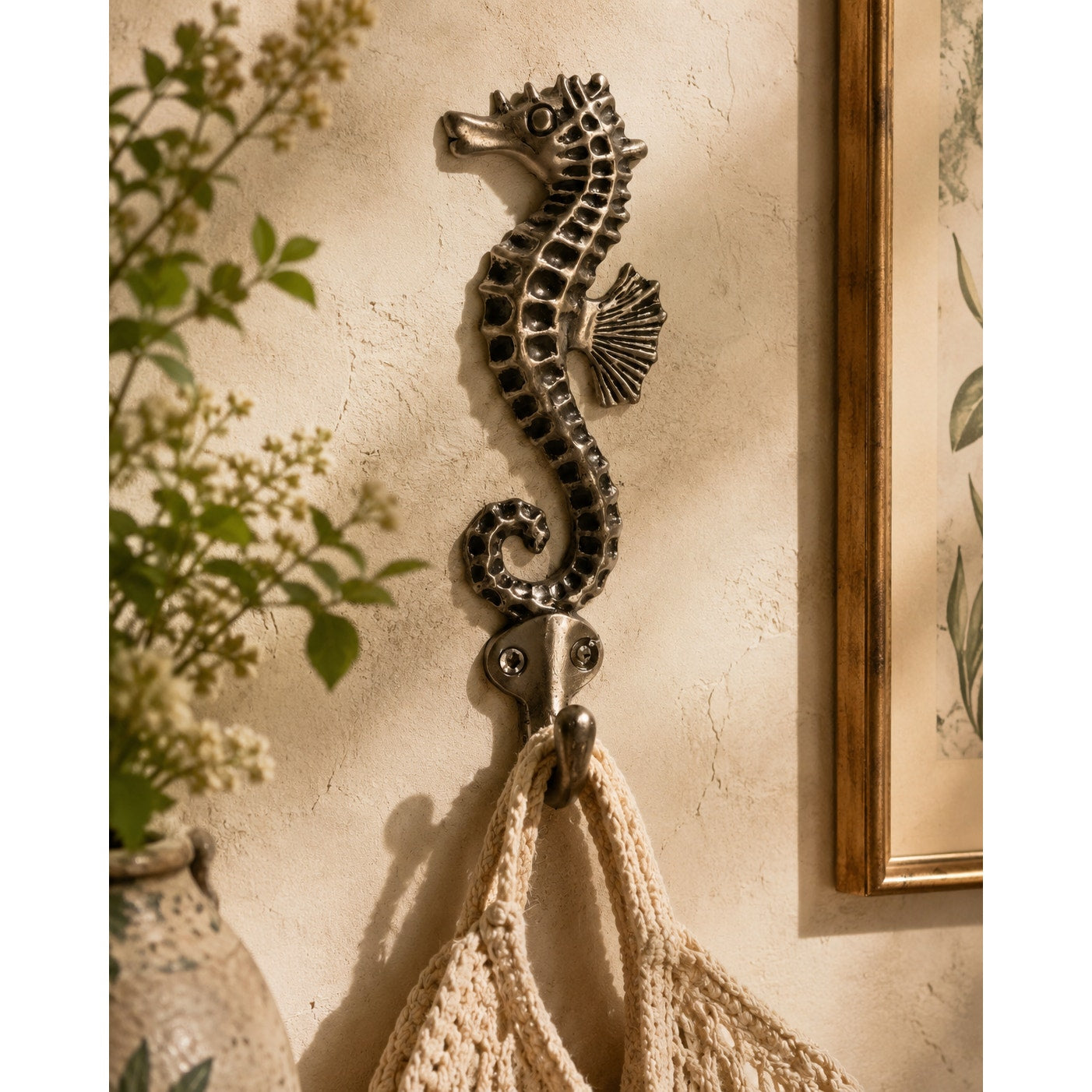 Anthropologie Discontinued Seahorse Wall Hook NWT – Coastal Cast Metal Decor