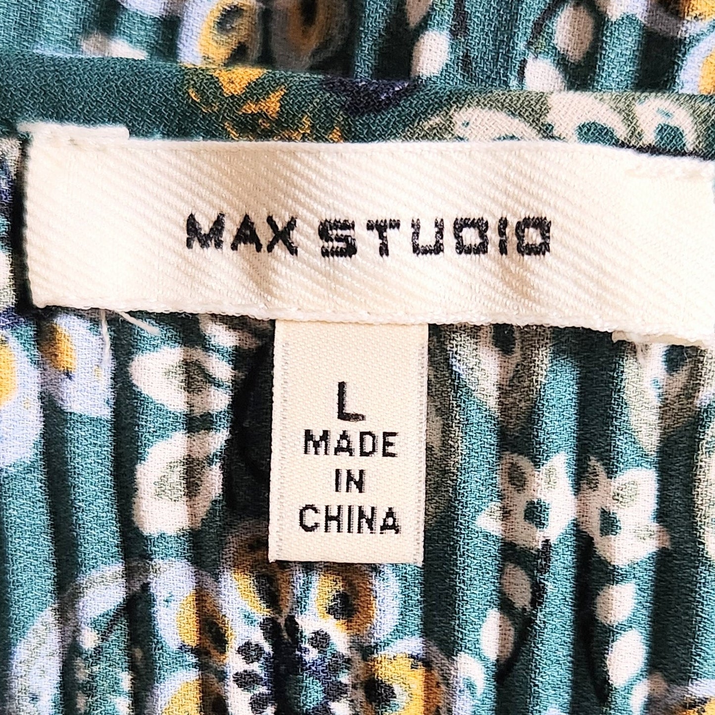 🛍️ Max Studio Women’s Green Floral Crepe Pleated Long Sleeve Blouse – Size L