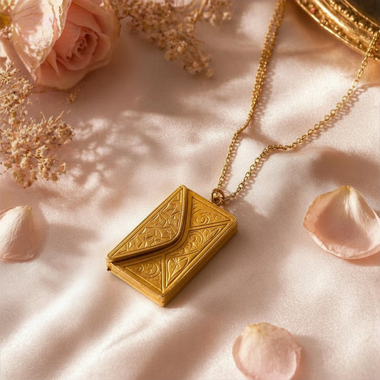 Vintage Gold Tone Envelope Locket Necklace