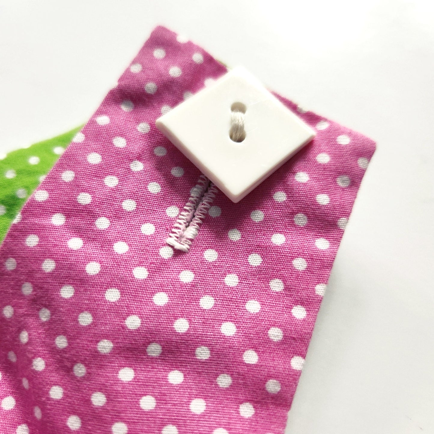 Beaux et Belles Girls 2-Piece Outfit Set | Size 6 | Boutique Smocked Top & Pedal Pushers | Pink Polka Dot with Flip Flop Embroidery