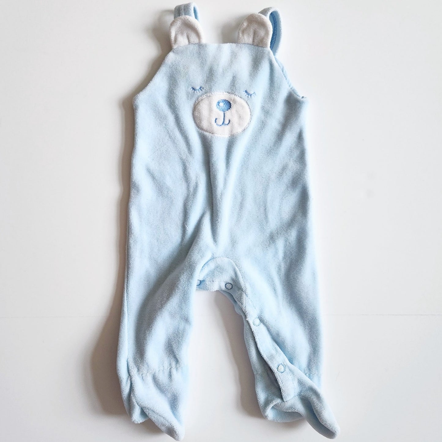 1980s Velour Baby Blue Bear Footie Overalls – Size 0-3 Months (Up to 13 lbs)