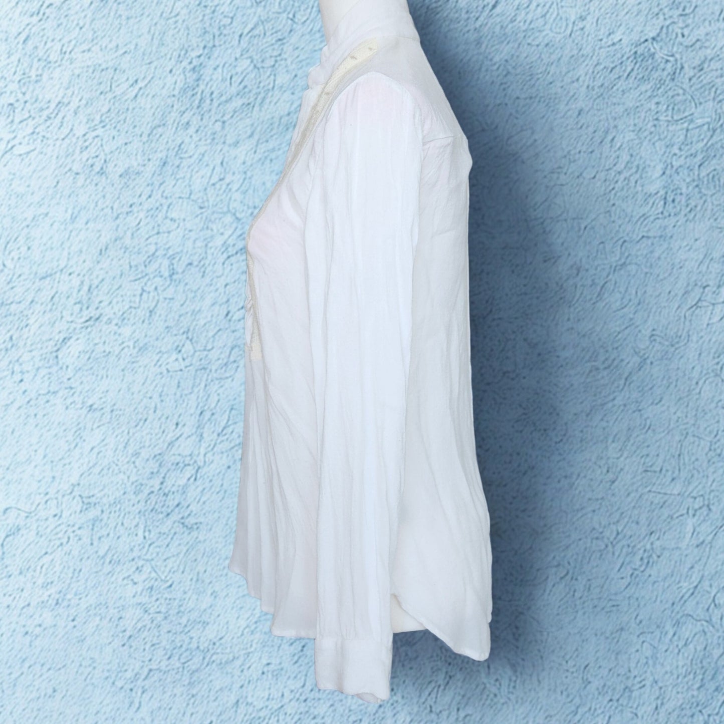 Anthropologie / Leifsdottir White Embroidered Bib-Front Blouse – Women Size 2