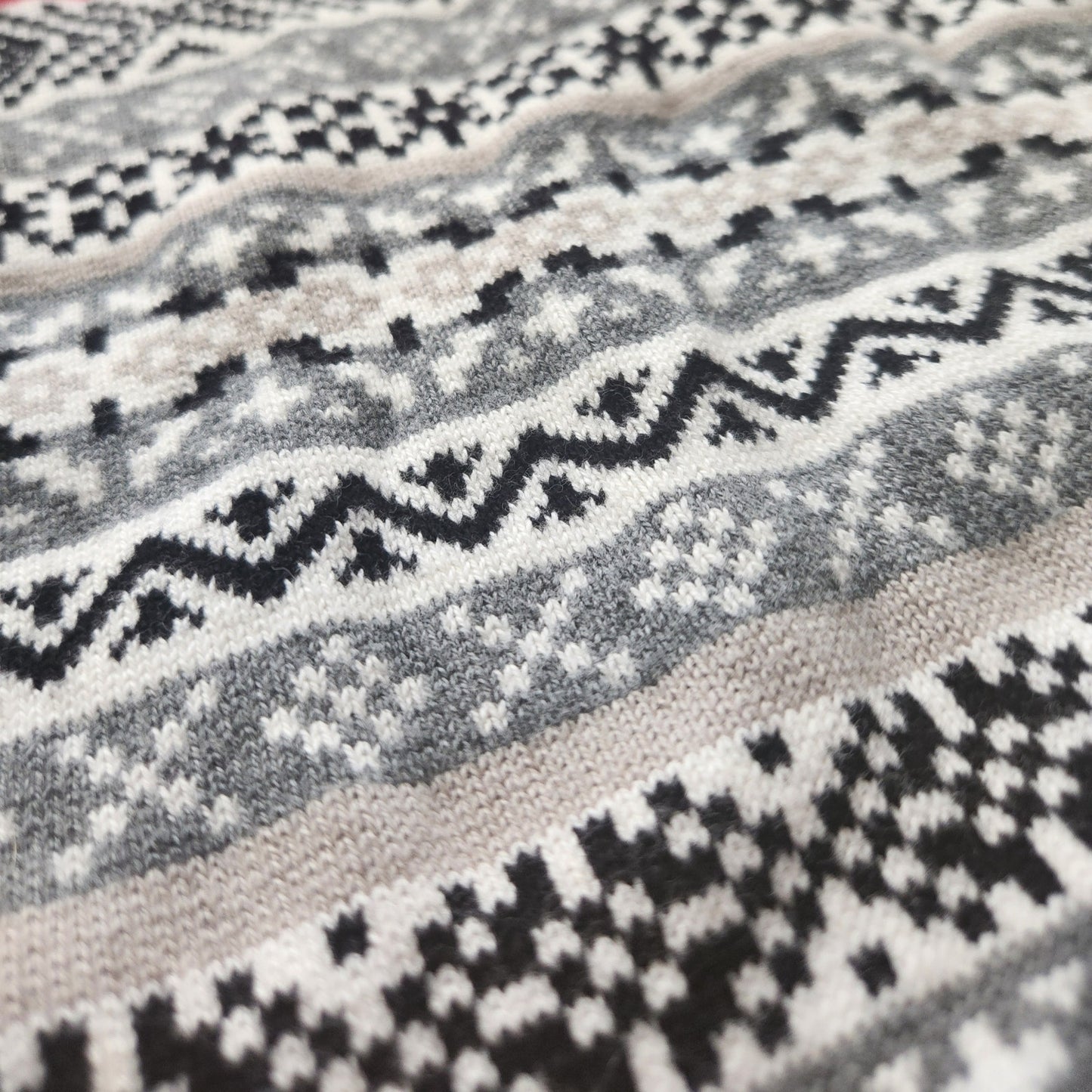 Hanna Andersson Snow & Tell Fair Isle Sweater Dress Grey Multi | Girls Size 5 | 110 cm