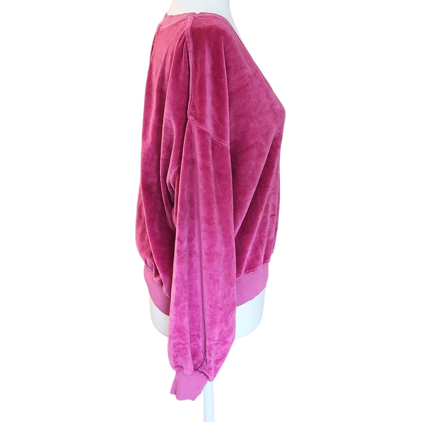 AMO for Anthropologie Pink Velour V-Neck Pullover Sweatshirt Women’s Size M