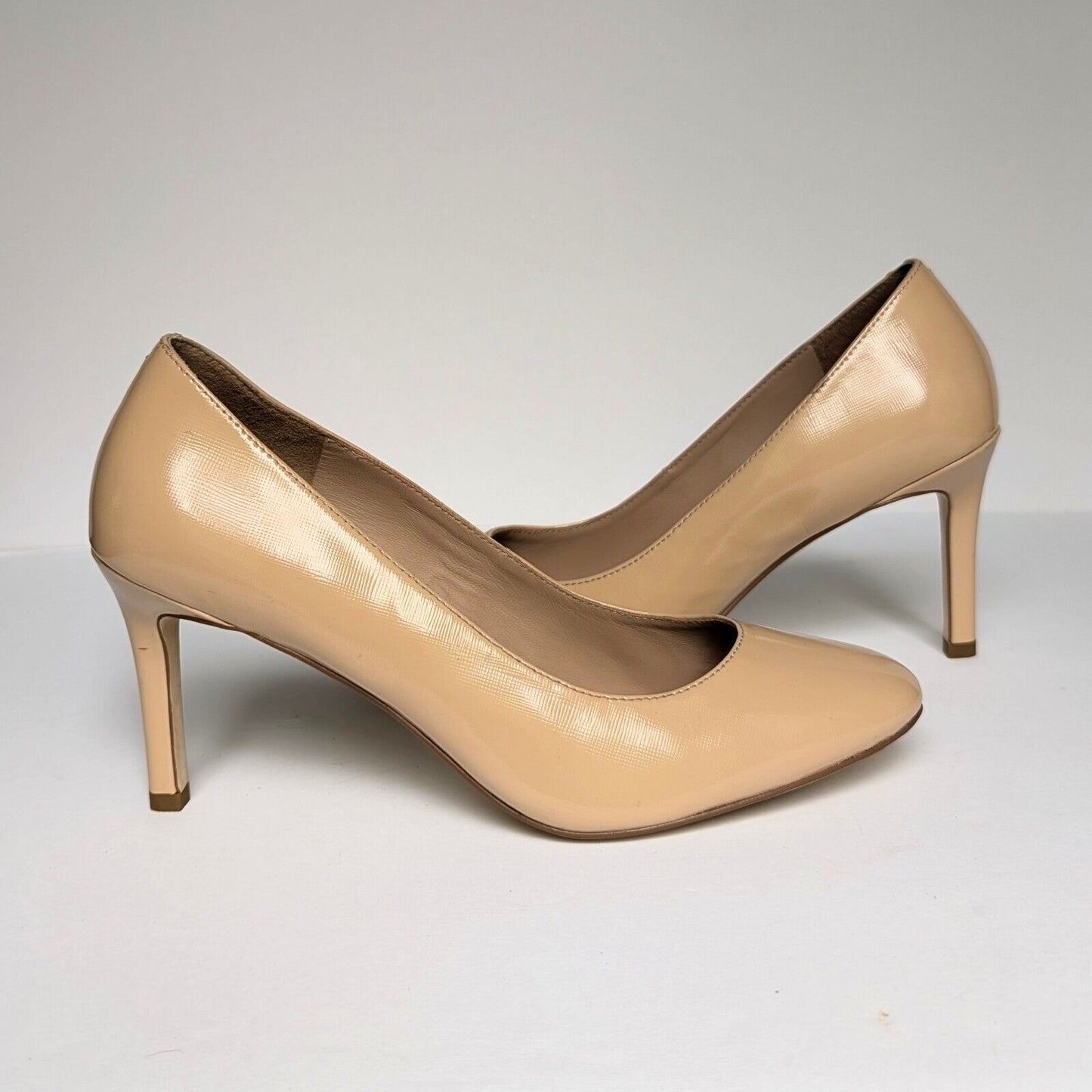 Cole Haan Nude Patent Leather Pumps | Women’s Size 9.5 | Classic Almond Toe Heel