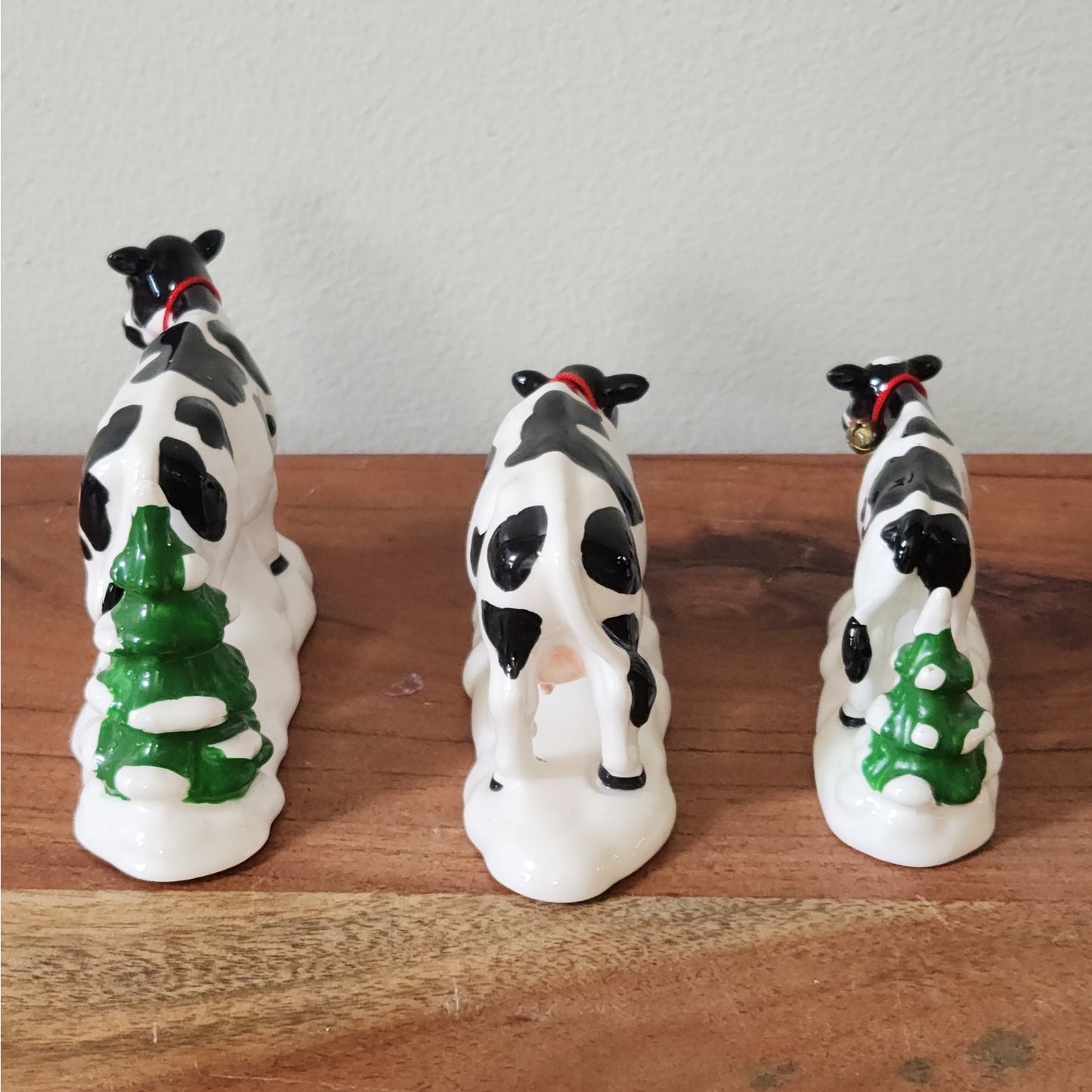 Department 56 “A Herd of Holiday Heifers” — Set of 3 Vintage 1993 Ceramic Christmas Cows