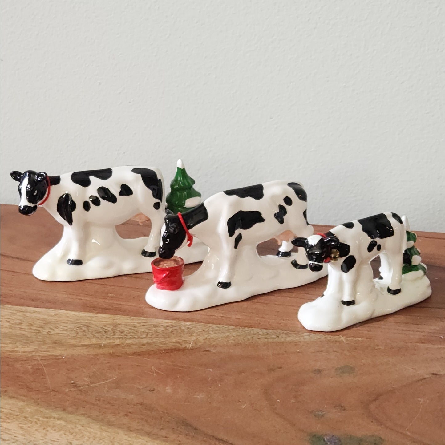 Department 56 “A Herd of Holiday Heifers” — Set of 3 Vintage 1993 Ceramic Christmas Cows