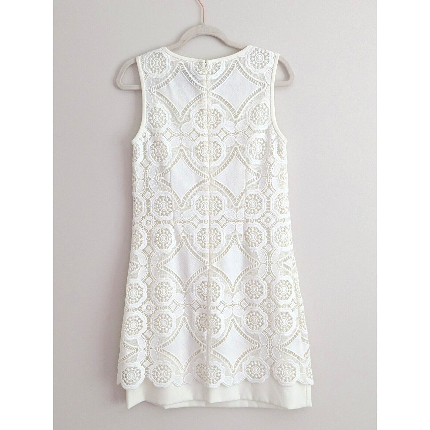 Laundry by Shelli Segal Ivory Eyelet Lace Sleeveless Sheath Dress Women’s Size 6