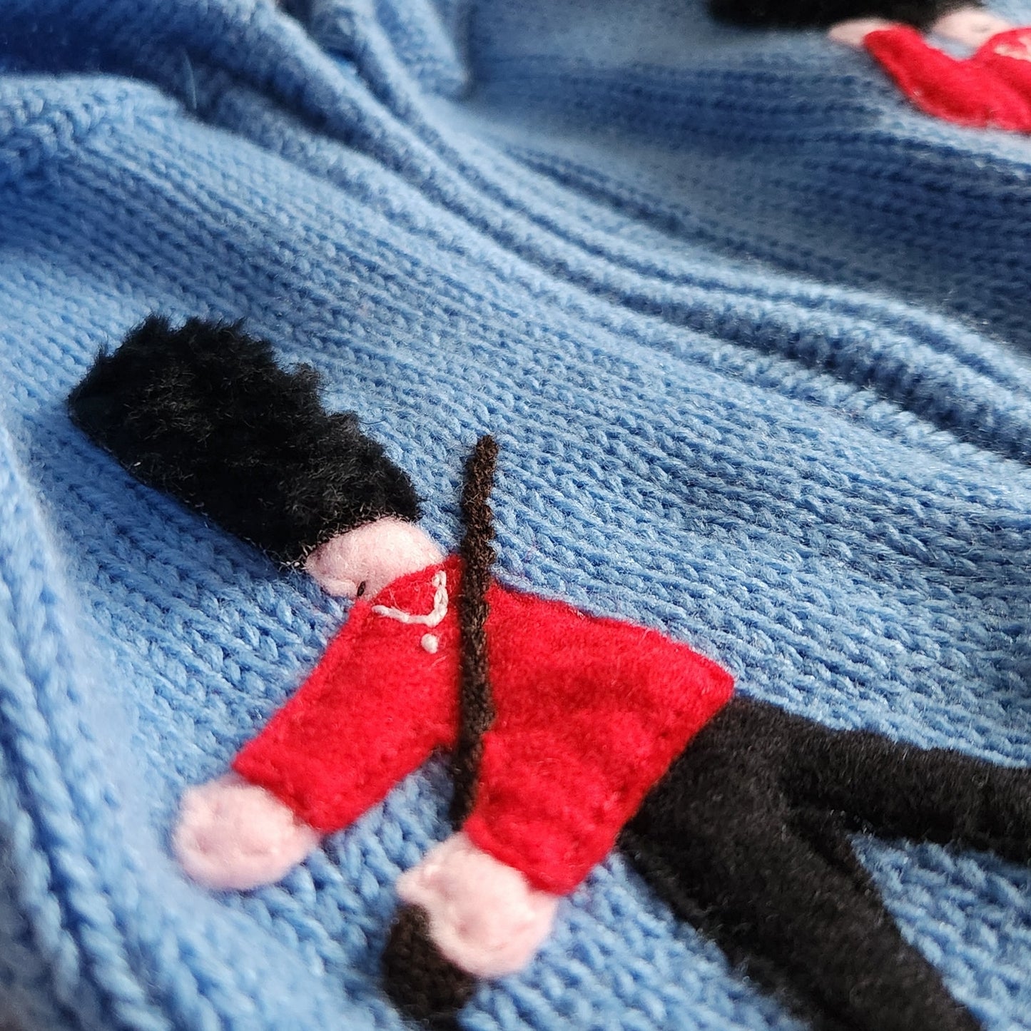 United Ideas London Hooded Guardsman Jumper Sweater Cardigan | Toddler Size 4