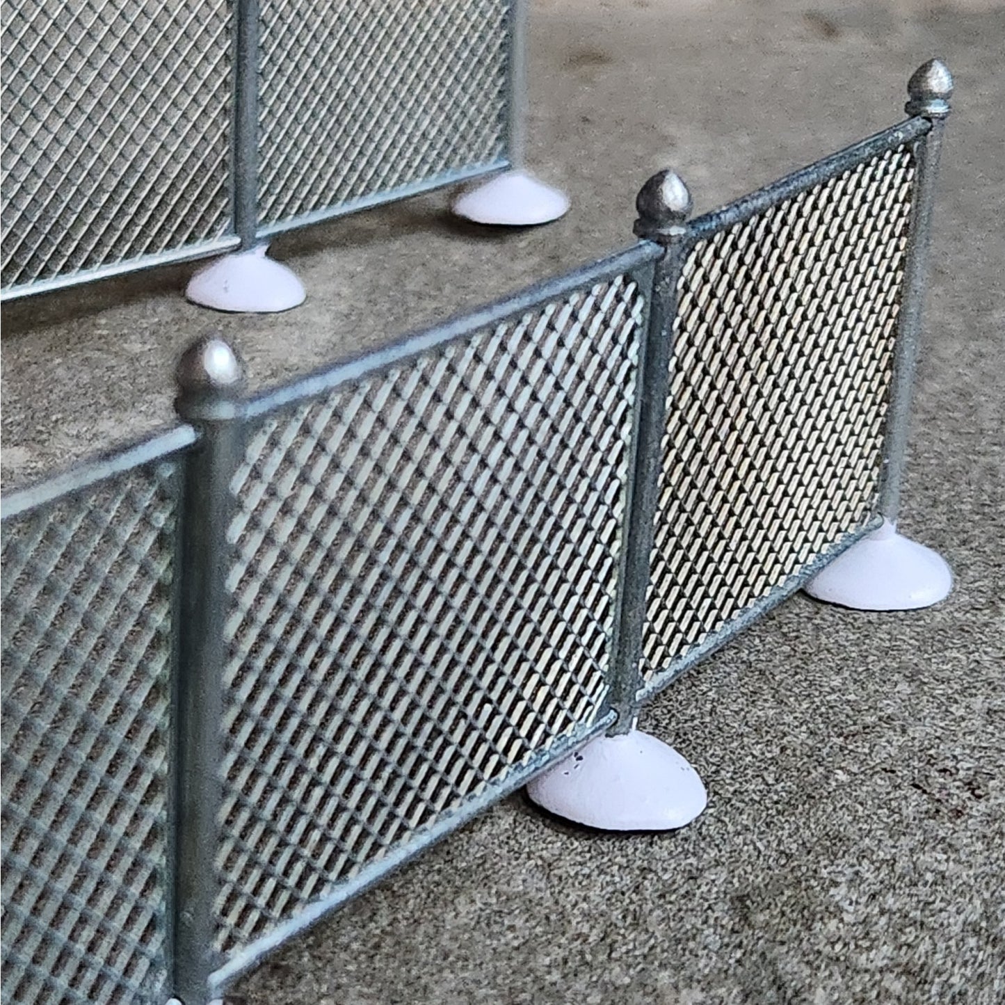Department 56 “Chain Link Fence With Gate” – Set of 3 Metal Village Accessories (1993)