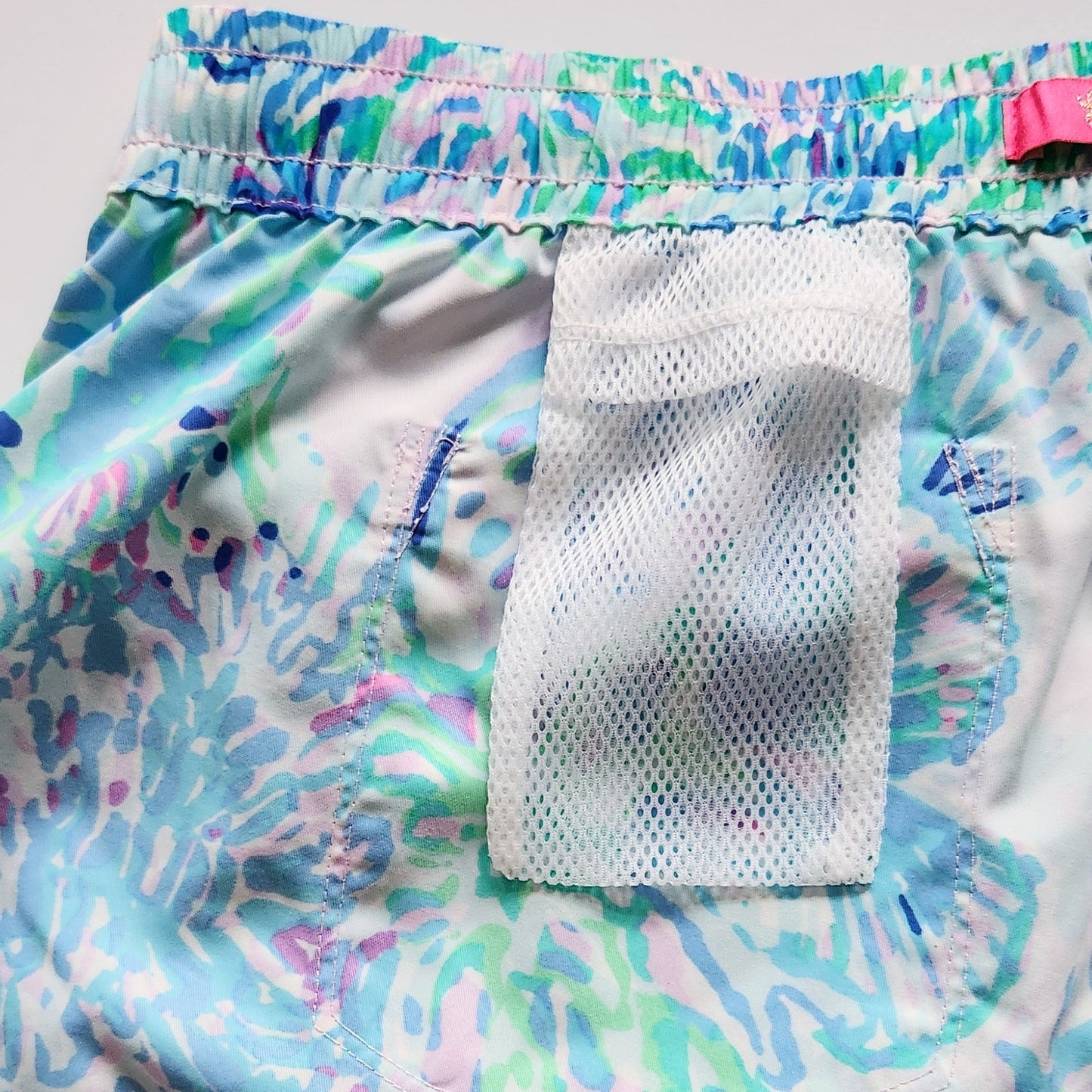 Lilly Pulitzer Run Around Shorts | CraySea Seashell Amethyst Tint | Women's XS